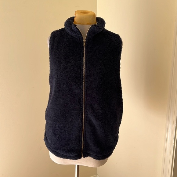 New! Umgee medium navy soft cozy zippered vest - Picture 1 of 8